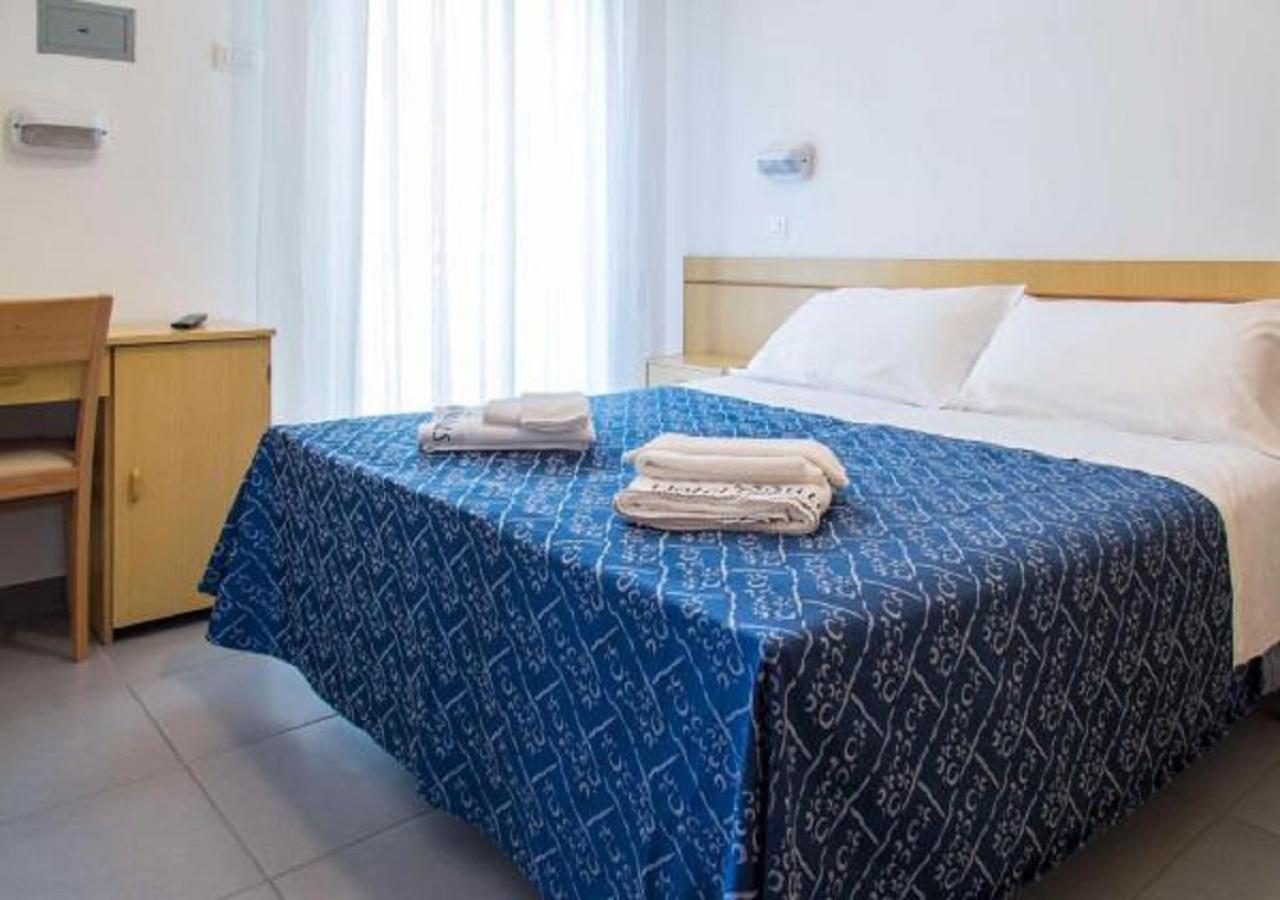 Hotel Nautilus Cattolica Room photo