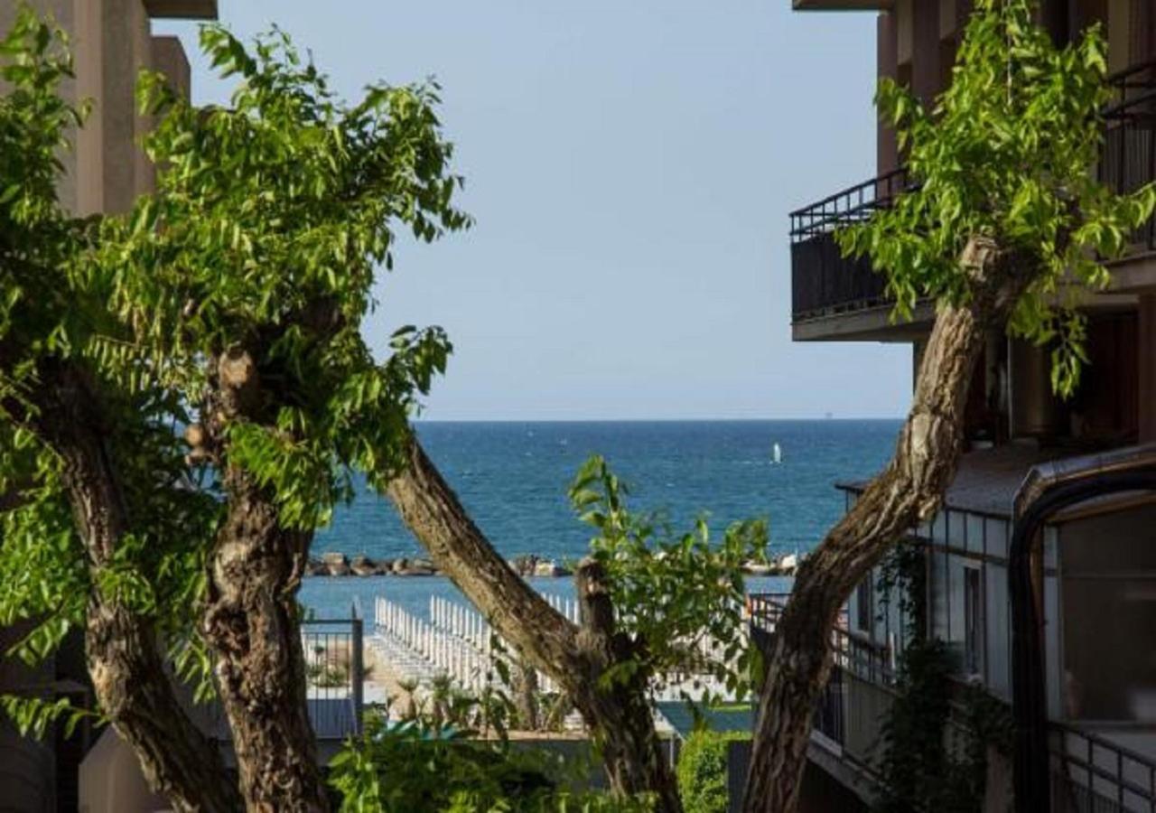 Hotel Nautilus Cattolica Room photo