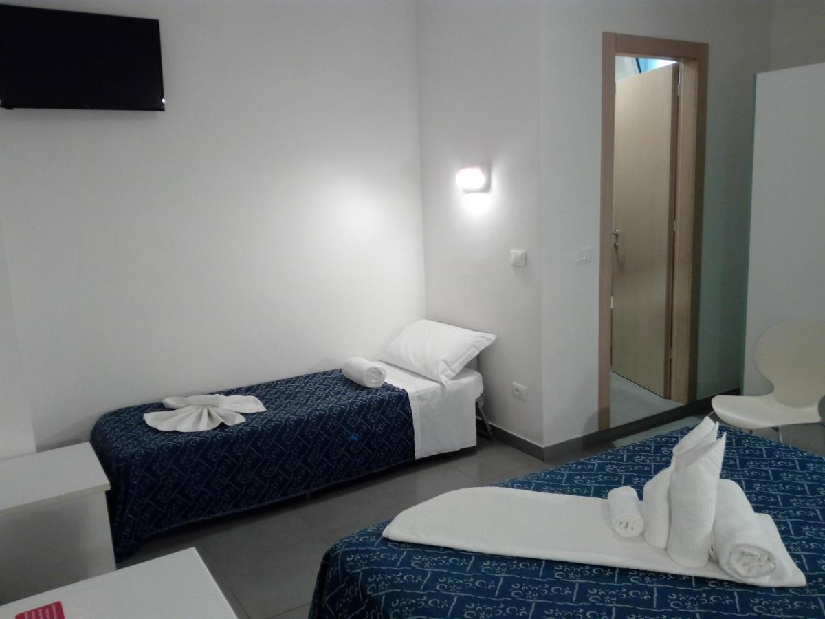 Hotel Nautilus Cattolica Exterior photo